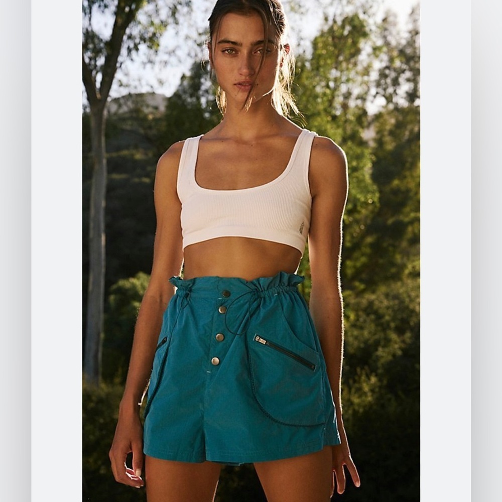 NEW Free People Movement Off The Grid Solid Shorts